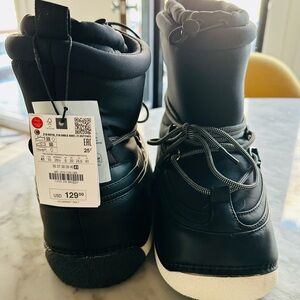 Apres Ski Moon Boots